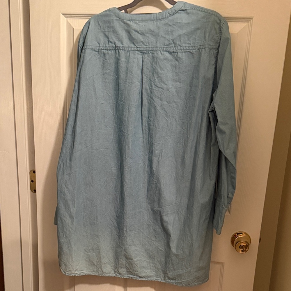 Casual Light Blue Tunic Top - Picture 8 of 10